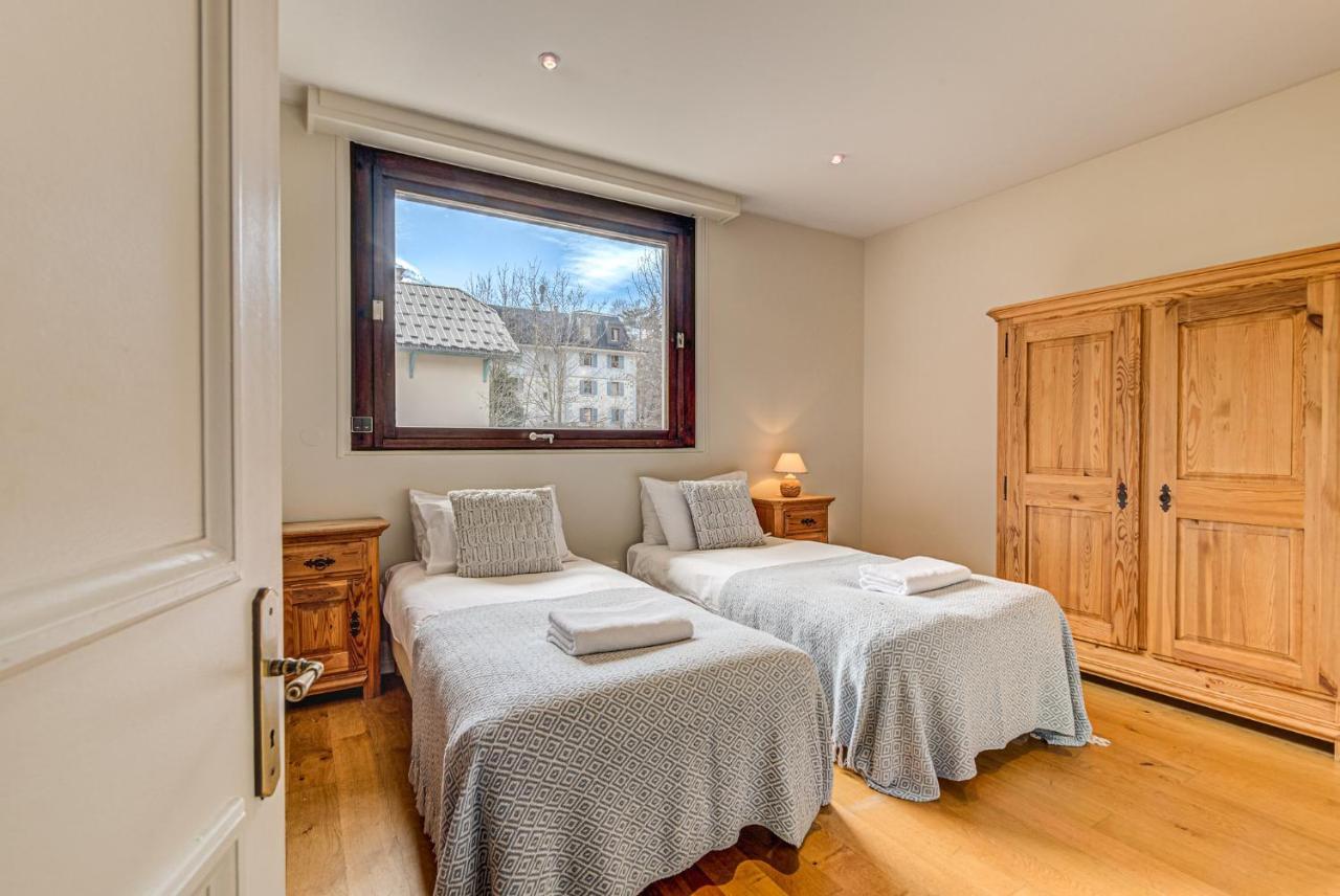 Apartment President - Alpes Travel - Central Chamonix - Sleeps 12 Esterno foto