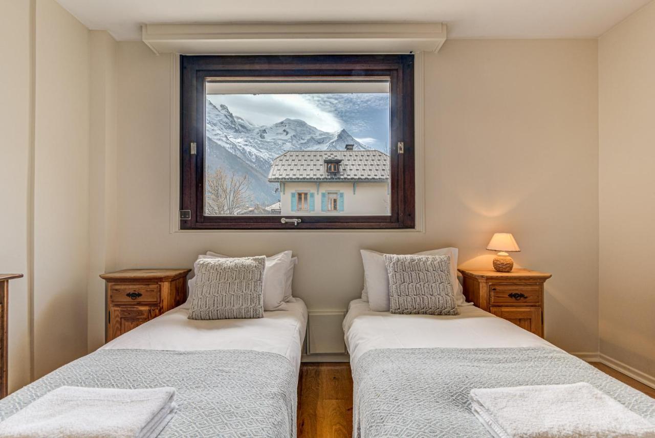 Apartment President - Alpes Travel - Central Chamonix - Sleeps 12 Esterno foto